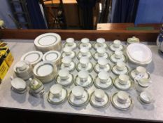 A large quantity of Royal Doulton 'Rondelay'
