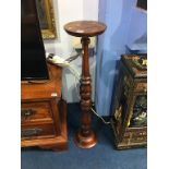 Mahogany pedestal