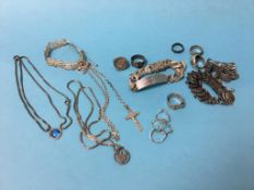 Assorted silver jewellery etc.