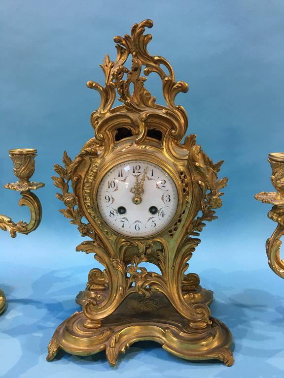 A reproduction brass Art Nouveau style clock and garniture, 43cm high x 24cm wide (approx.) - Image 2 of 6