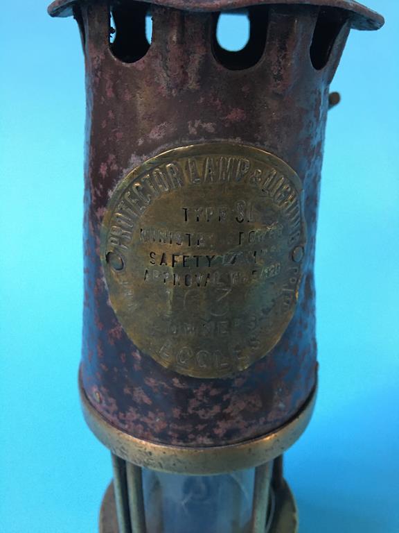 An Eccles miners lamp - Image 2 of 2