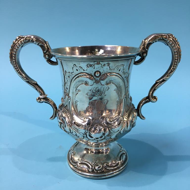 A silver cup, marks rubbed, 5.7oz