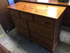 Pine chest of drawers, 125 x 45 x 87cm