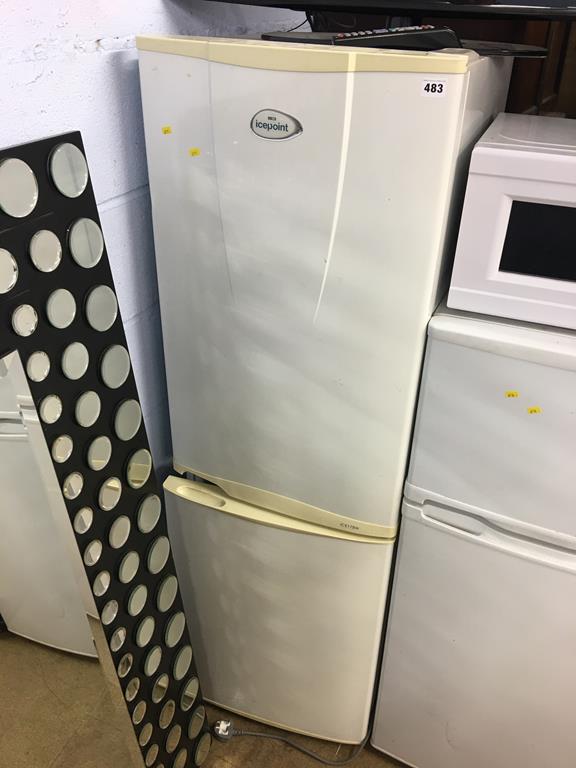 An Icepoint fridge freezer