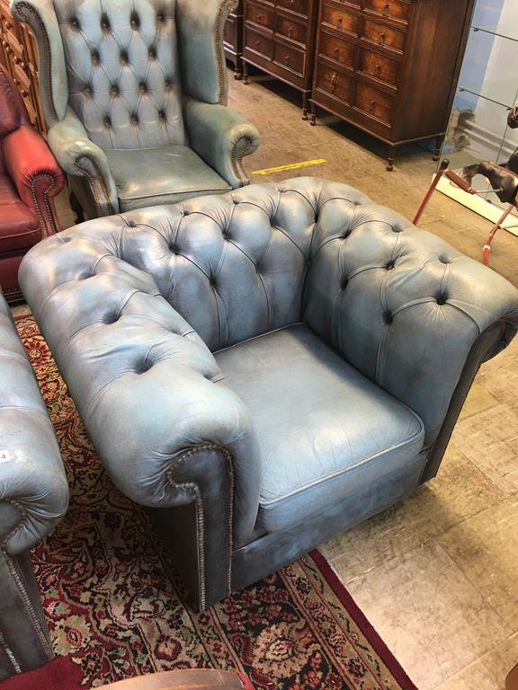 A Chesterfield blue leather three seater settee and club armchair - Image 3 of 3