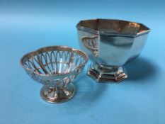 A pierced silver bowl and an octagonal silver pedestal, bowl weight 6.3oz