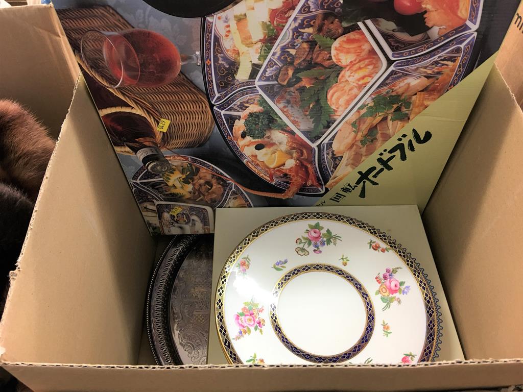 Two boxes; Carlton Ware biscuit barrel, Ringtons, Commemorative glass etc. - Image 3 of 3