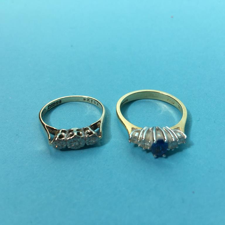 An 18ct ring, 3.5 grams and a 9ct ring, 1.6 grams