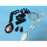 A Continental black framed Cameo pendant and agate jewellery etc.