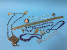 Three necklaces and a quantity of costume jewellery