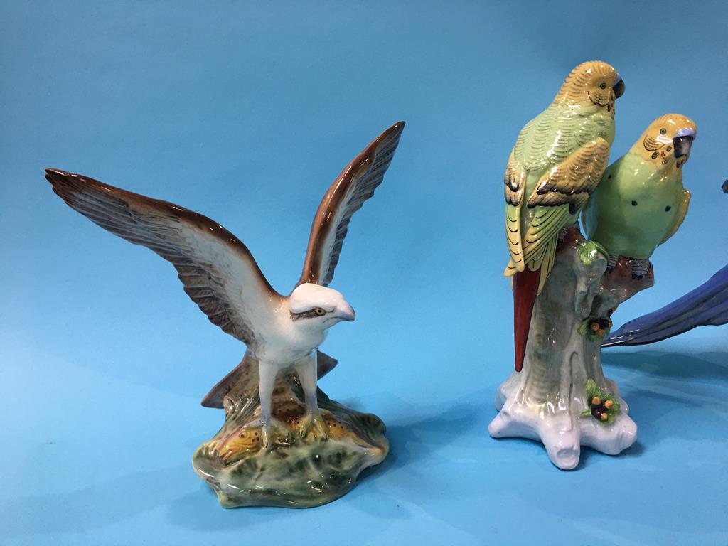 A Royal Dux model of a Macaw, two budgerigars on a stand and a model of a bull etc. (4) - Image 2 of 5