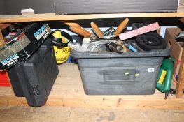 Quantity of tools