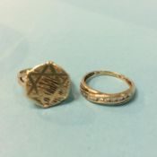 Two 9ct gold rings, 5.5g