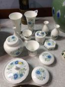 A large quantity of Wedgwood 'Clementine' china