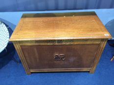 An oak blanket box