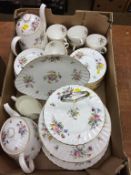 A quantity of Minton 'Marlow' tea china