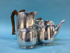 A Picquot tea set