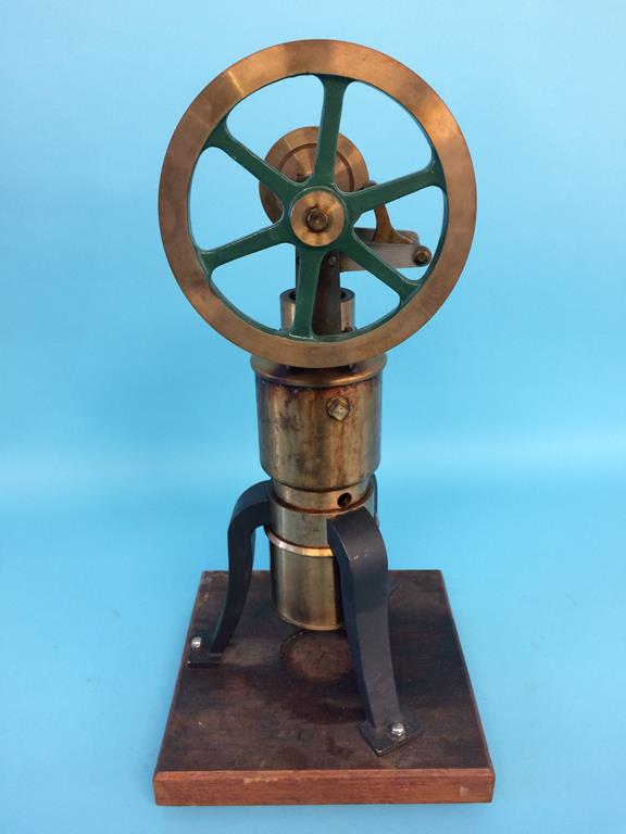 A scratch built vertical engine pump, 40cm height x 13cm width - Image 3 of 5