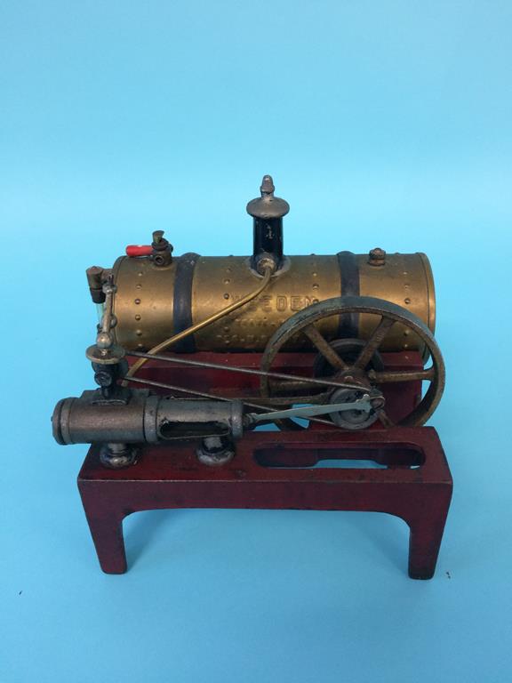 A horizontal steam plant Weeden of USA model engine, 18cm width