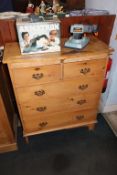 A pine chest of drawers, 91cm wide