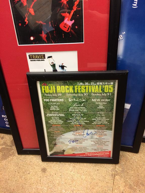 Autographs; Travis, Ray Dorset, Ever Clear, Semisonic, Bonnie Rattt etc. - Image 2 of 7