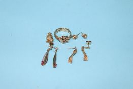 Assorted gold coloured jewellery