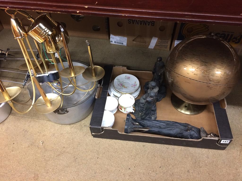 A fish kettle and tray of assorted etc. - Image 2 of 3