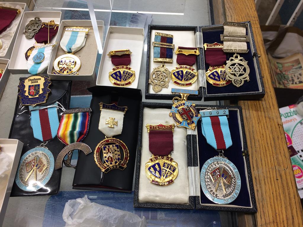 A collection of Masonic medals and badges, some silver - Image 5 of 5