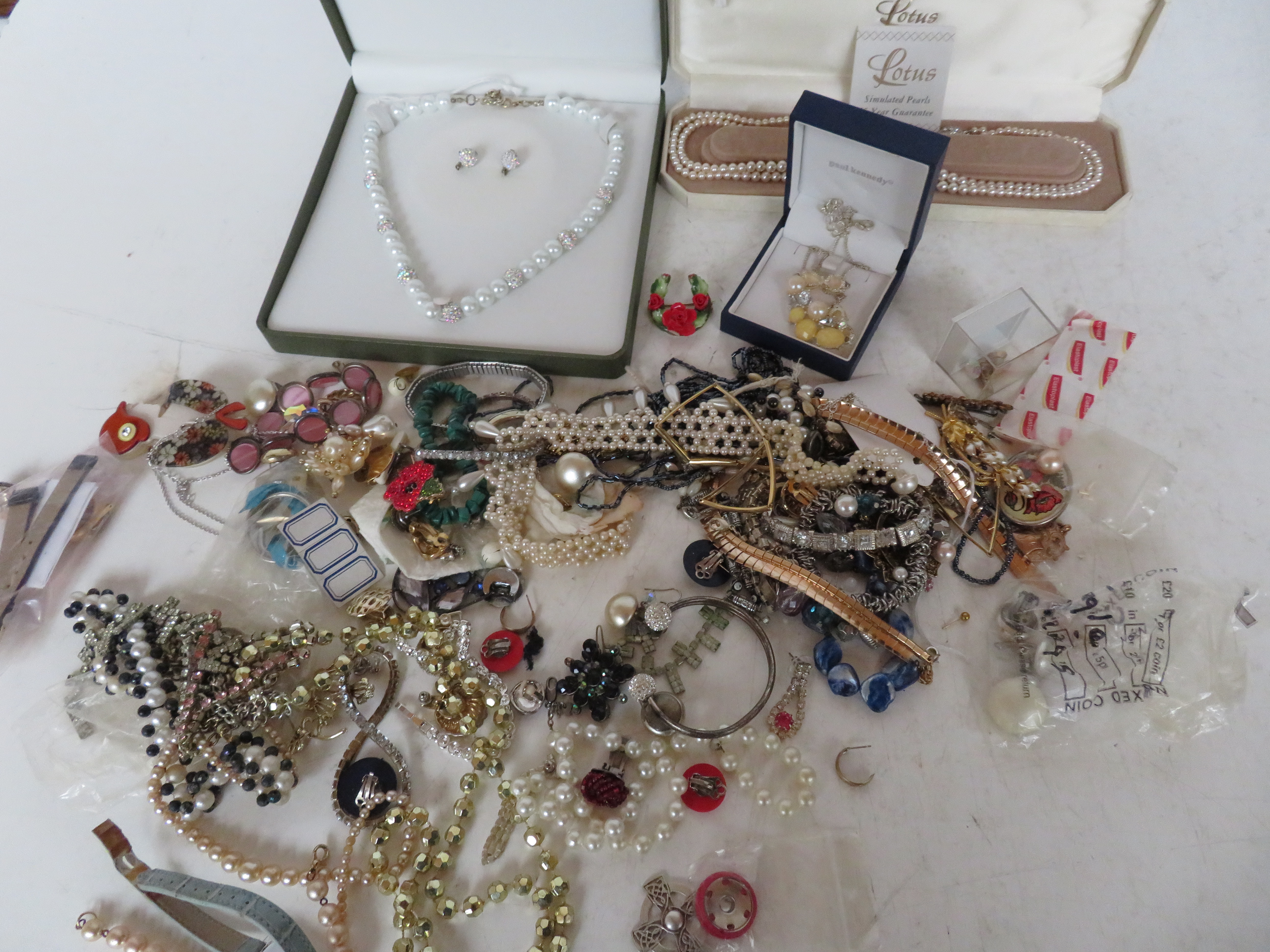 Collection of costume jewellery