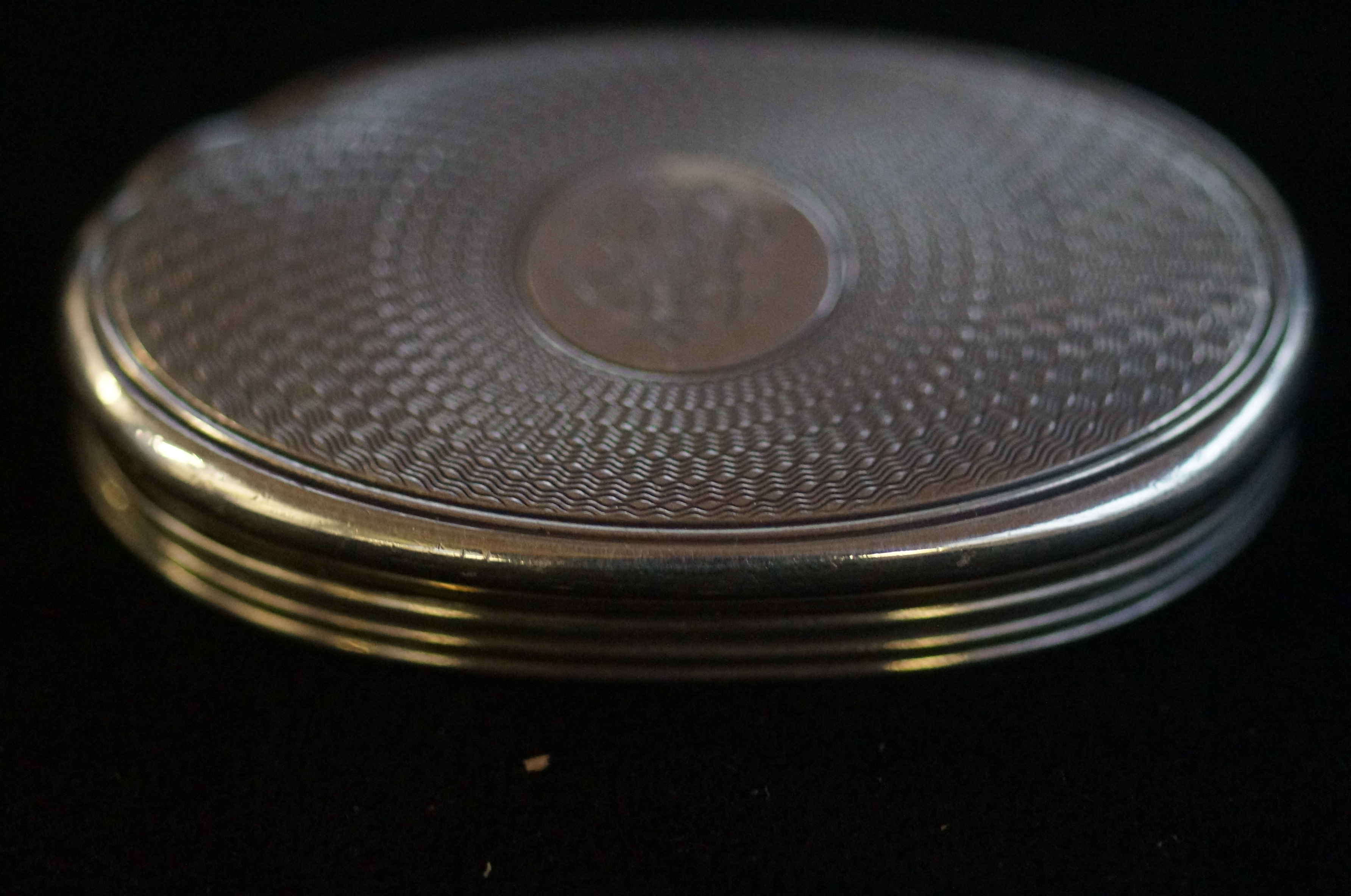 Asprey London silver trinket box lid - Image 2 of 2