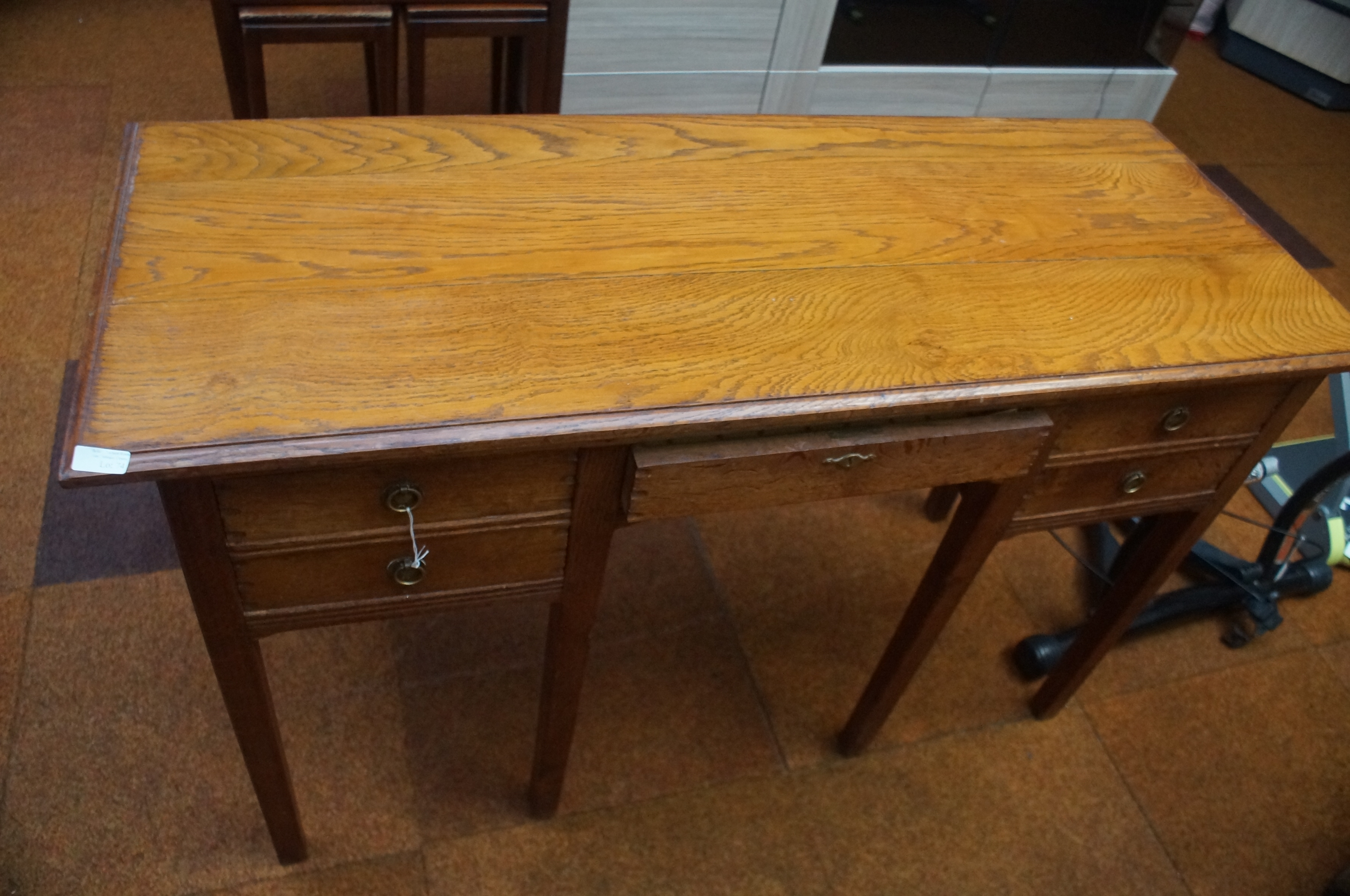 Oak 5 drawer desk