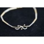 9 Carat Yellow and White Gold Bracelet - 7g