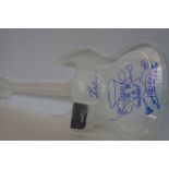 "The Original air guitar" signed by Slash (Guns N'