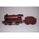 Hornby Clockwork Locomotive and Tender No.5600