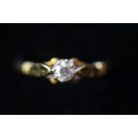 18ct Gold Ring set with Solitaire Diamond 0.36 car