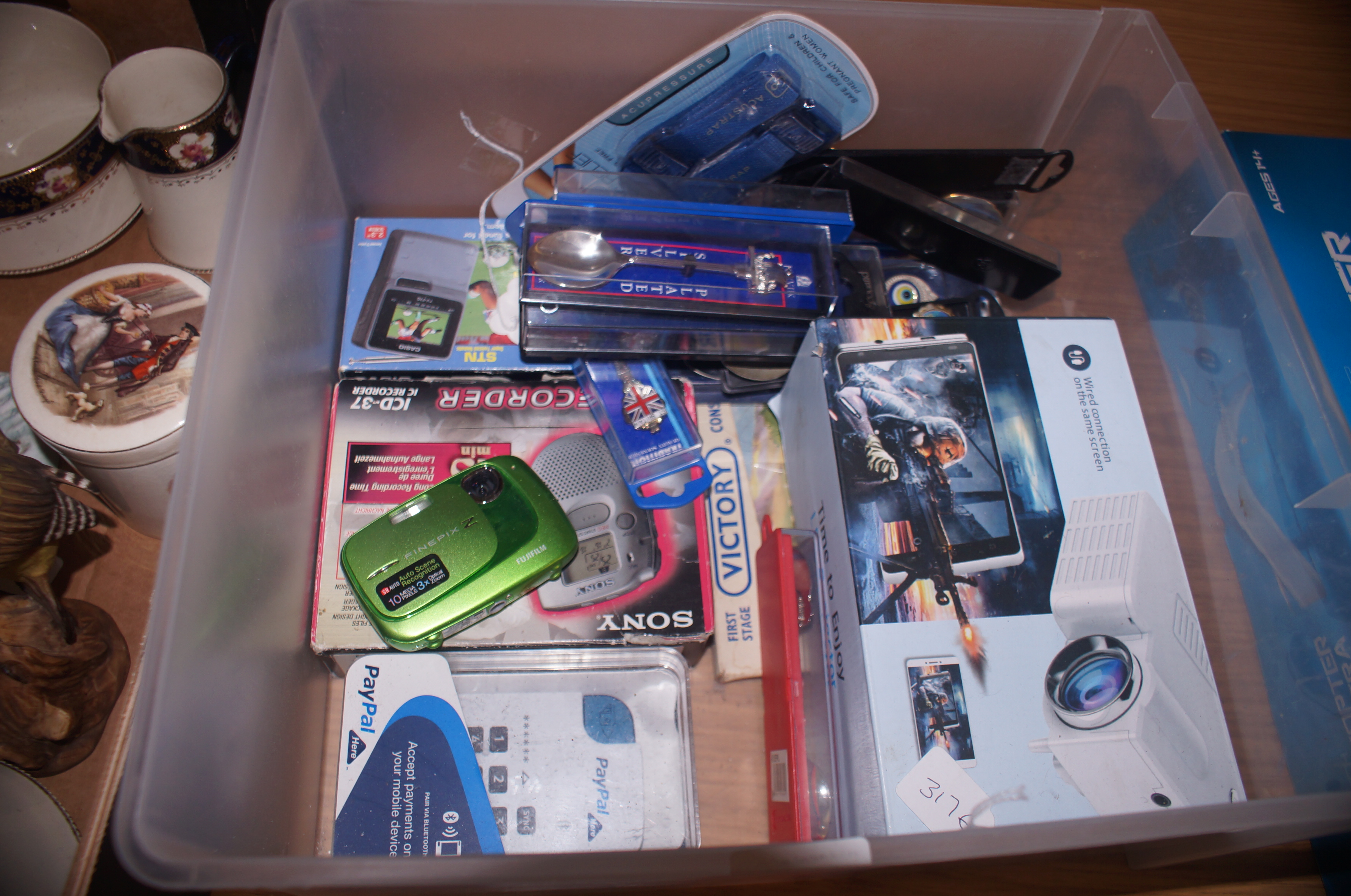 Box of electricals and others