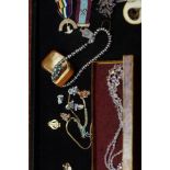 Collection of vintage Costume Jewellery