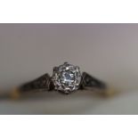 18ct Gold Diamond Solitaire (Illusion Cut) - Size