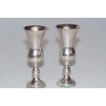 Pair of silver vased London 1926 - 10cm