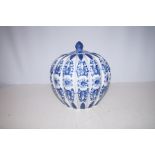 Lidded Melon Chinese Style