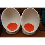 Pair of Revolving Tub Seats