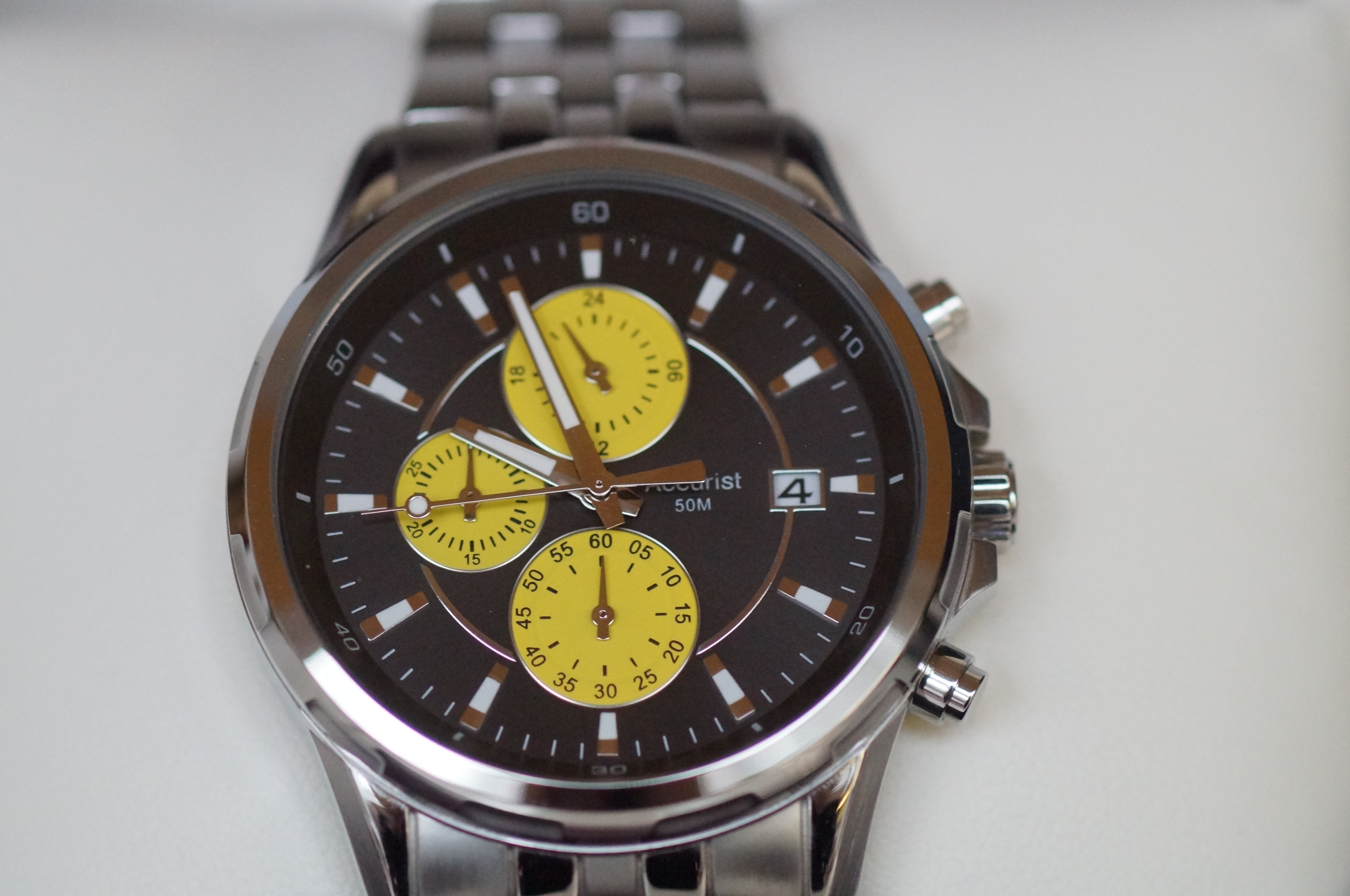 Gents Accurist chronograph wristwatch