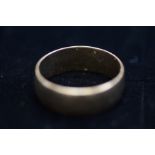 9ct Gold Gents Wedding Band - 6.9g