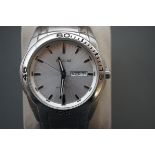 Gents Accurist Wristwatch (Currently Ticking)