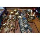 Collection of Brassware to include Horse Brasses