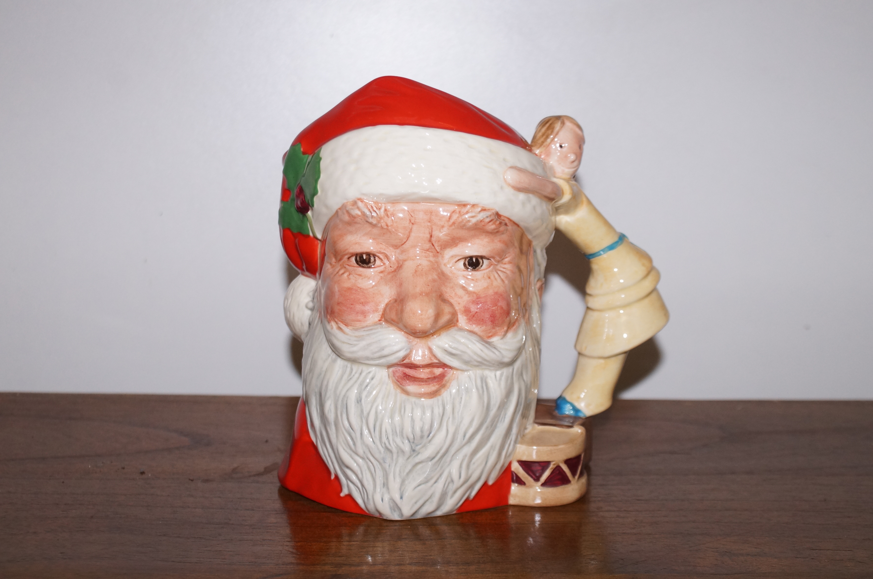 Royal Doulton Toby Santa Dolly Peg Handle