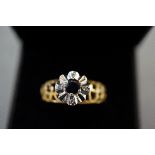 9ct Gold Ring set with Diamond & Sapphire