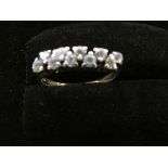 9ct Gold Ring set with 10 White Stones - Size P