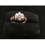 9ct Gold Cluster Ring Size S