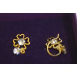 Pair of 9ct Gold earrings